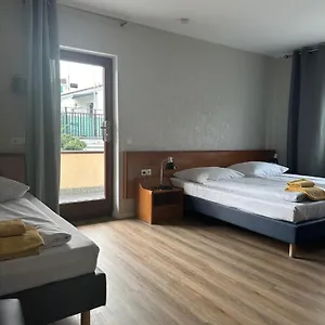 Hotel Pirol, Berlín